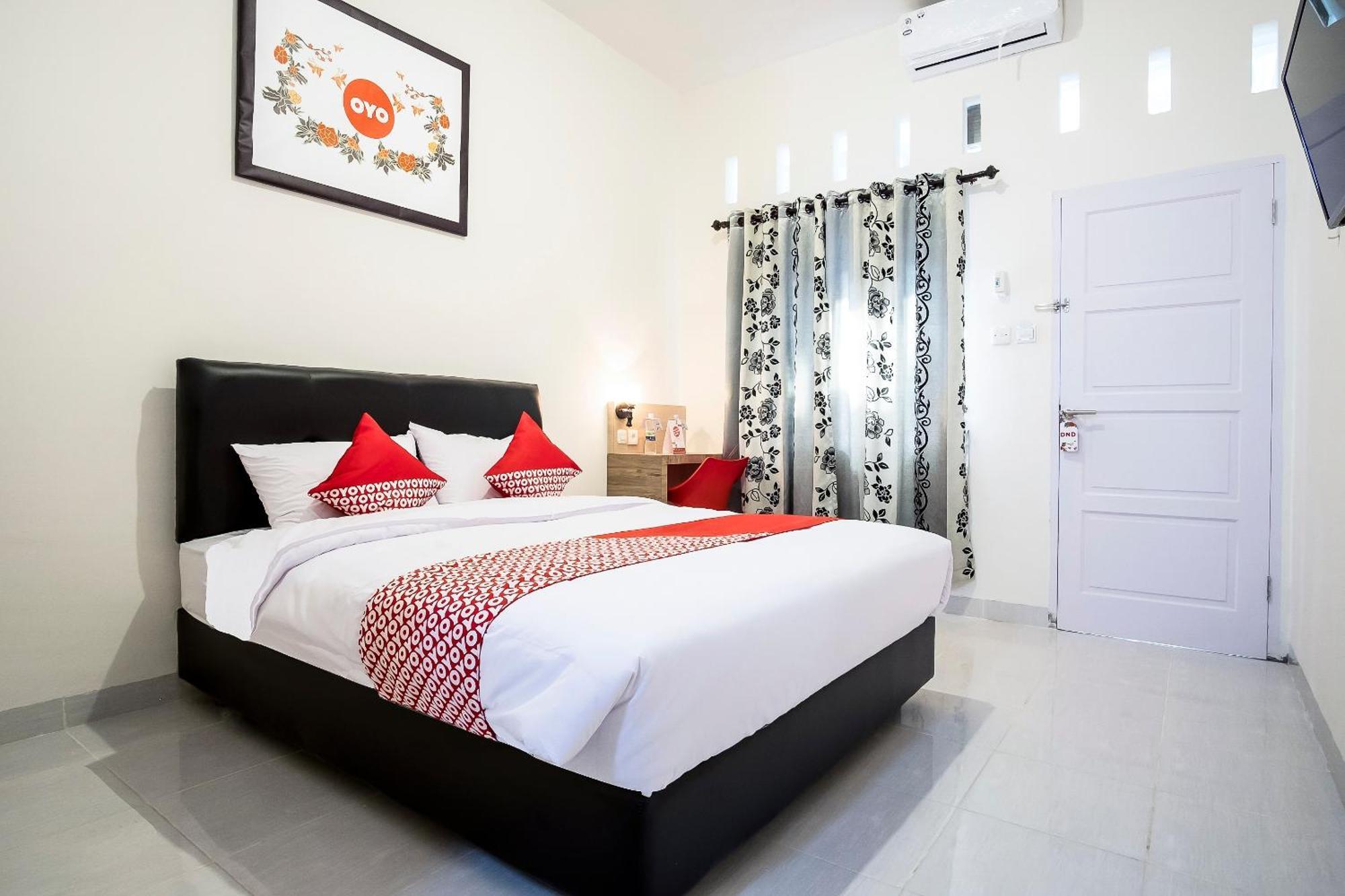Super Oyo Capital O 873 Kamani Homestay Syariah Медан Екстериор снимка